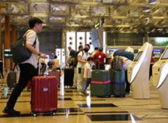 Singapore’s Visitor Arrivals Dip to 1.13 Million in September