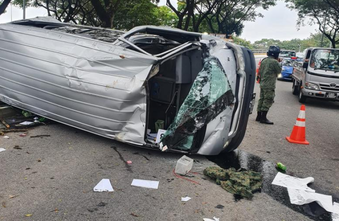 School Bus Overturns on Central Expressway, Nine Injured