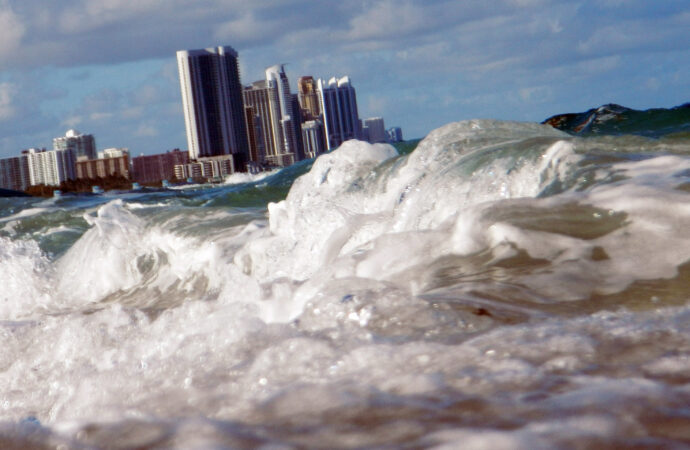 Singapore’s Struggle Against Rising Sea Levels