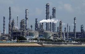 Singapore Offers Carbon Tax Rebates for Refiners in the Short Term