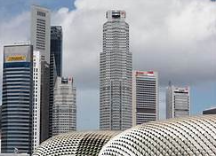 Economists Maintain 2.4% Growth Forecast for Singapore Despite Manufacturing Concerns