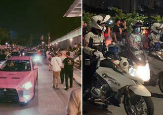 Car Meetup at Kallang Decathlon Carpark Draws Crowds, Flames, and Traffic Police