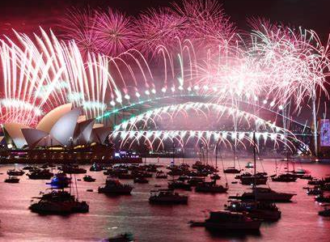 Global New Year Celebrations Ring in 2023 with Spectacular Festivities