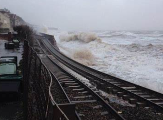 Severe Weather Warnings: Heavy Rain and Strong Winds to Hit the UK