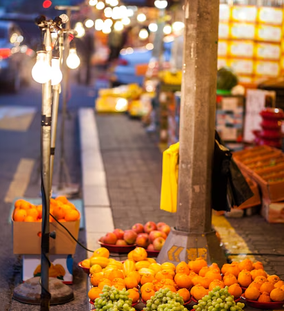 “Surge in Sales at South Korean Convenience Stores Amid Martial Law Announcement”