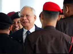 Najib Razak to Take Legal Action Against Former Attorney-General for Alleged Royal Addendum Concealment