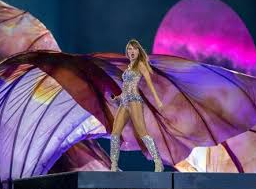 Taylor Swift Named Global Recording Artist of the Year for Record Fifth Time